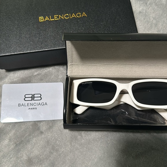 BALENCIGA Sunglasses
